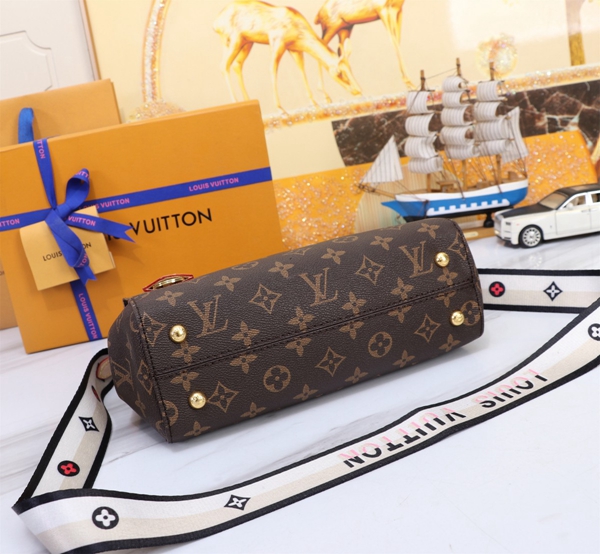 ルイヴィトンバッグ内部構造